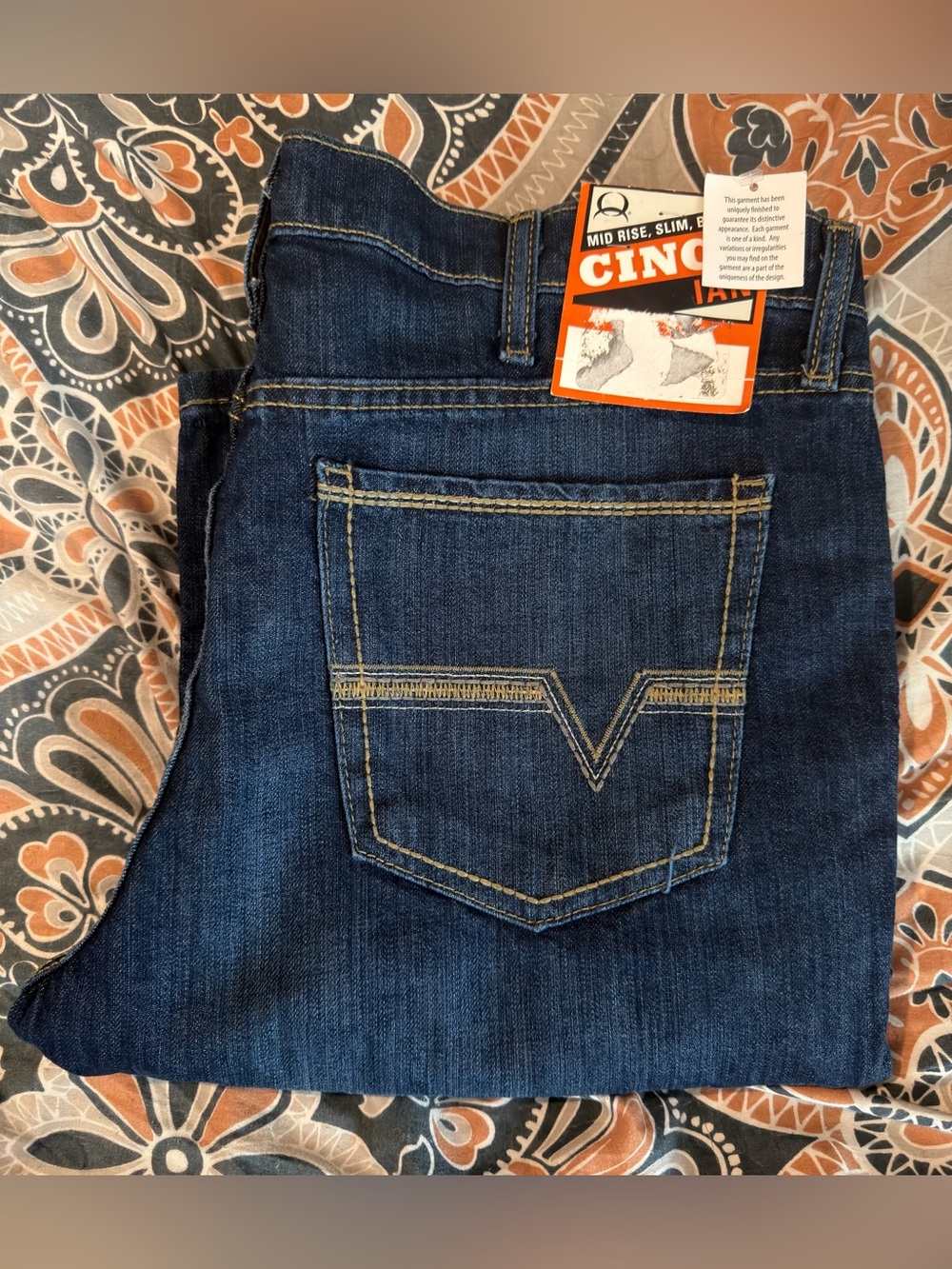 NWT Cinch IAN Men’s Slim fit,mid rise,bootcut,dark wash SIZE 35x34
